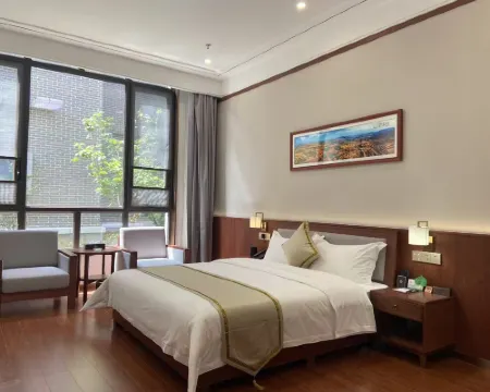 Linshu Zhucun Grand Hotel Hotel di Linshu