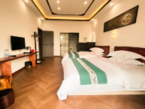 花垣雞鳴三省民宿 花垣酒店