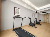 Manzhou International Hotel (Xiangyin) - parking