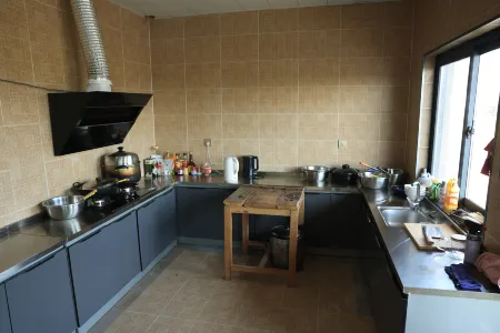 Xiping Zhuojiang Shushe Homestay