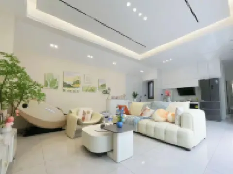 Qingyuan Jihua Park American Comic Book Hot Spring Vacation Villas