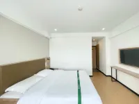 格林豪泰智選飯店GreenTree Inn（三明市沙縣人民政府府前廣場店）