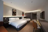 Ningbo Happy Coast Q-Box Hotel (Yinzhou Wanda Plaza)