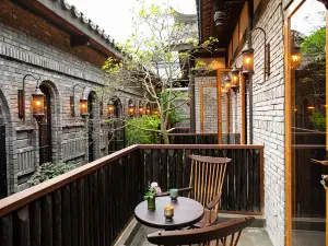 Chengdu Chuanjia Courtyard House (Kuanzhaixiangzi Alleys Jingxiangzi)