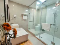 Xiaojin Qimuyizhan Homestay فنادق في شياوجين