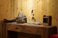 Wanglang Giant Panda Exploration Camping Hotel