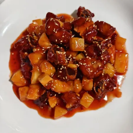 Jinhong Hotel (Menglun)