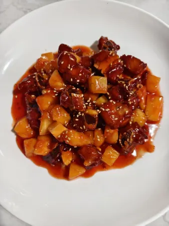 Jinhong Hotel (Menglun)