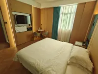 Hotel Sofia(next to the central pedestrian street)