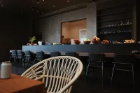 Jianshui Sanchuan Cultural Tourism Vacation Apartment - bar