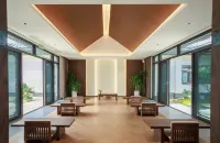 Four Seasons Taoist Wellness Vacation Hotel - พร้อมWifi