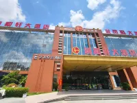 Yilong Anyun Hotel - موقف سيارات