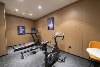 EZZI Hotel (Huijia Times Hami Shopping Center) - نادي رياضي