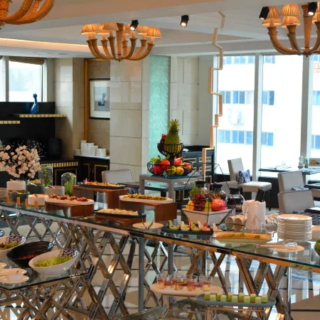 Silver World Garden Hotel