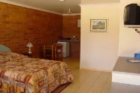 Rubyvale Motel & Holiday Units - baignoire