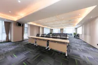 เจไอ โฮเทล จางเจียเจี้ย เทียนเหมิน เมาน์เทน