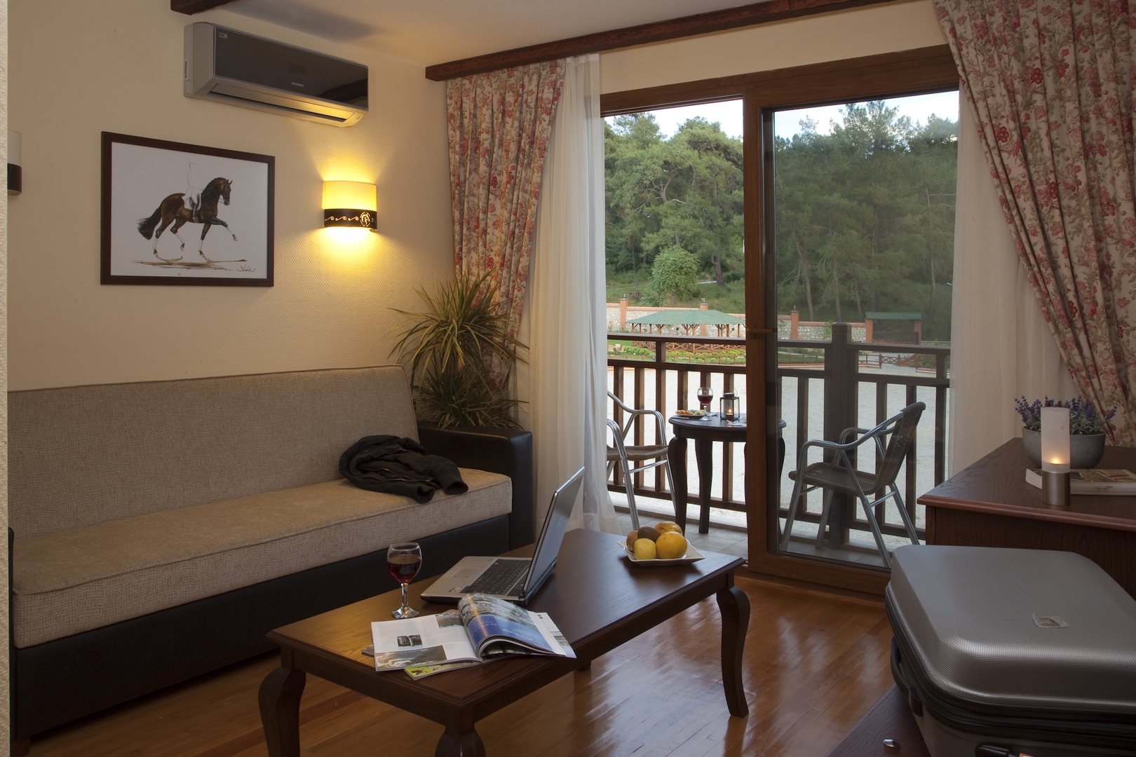 Padok Premium Hotel & Stables