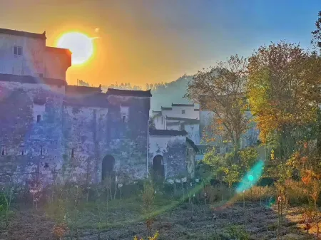 Youjian Chuiyan Inn Отели рядом с достопримечательностью «Yancun Ancient Building Complex in Ming and Qing Dynasties»