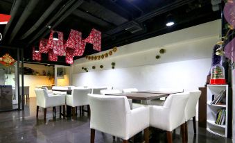 Lio Hotel