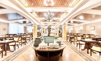 Foshan Sanshui ShiHuang Garden Hotel