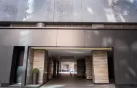 Empire Hotel Hong Kong－Wan Chai Các khách sạn gần Eslite Bookstore