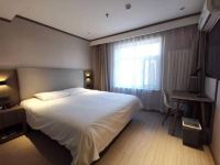 汉庭酒店(北京望京798艺术区店) - 高级大床房