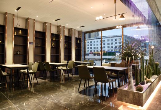 알란 칭윈 호텔 (구이강 칭윈 다리) 침실