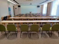 Homeinn Selected Hotel (Ulanqab High-speed Railway Station Vehicle Management Office)