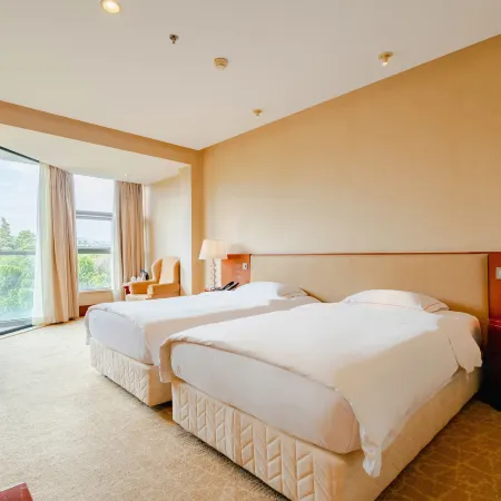 Huquan Hongyan Hotel