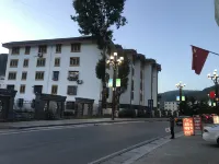 Songpan Yuan Hotel Hotels near Mounigou Scenic Area