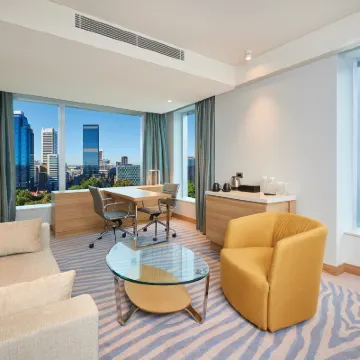 DoubleTree by Hilton Perth Waterfront Hotels near Rottnest Ferry