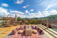 雲棲雅院·日照金山觀景民宿（束河北門店） 鄰近四方街的酒店