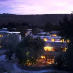 Zhongwei Bei Dao Bay B&B Hotels near Shapotou Tourist Area - Trade Center