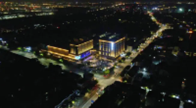 Langyue Business Hotel