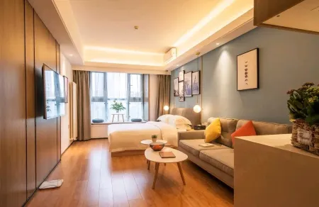 Xingyang Milan Inn (Haobusi Ka Store) Отели рядом с достопримечательностью «Xingyang People's Park»