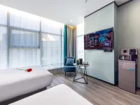 Rundong Hotel (Lanzhou Zhongchuan Airport Asia Pacific World Trade Center) Hotele w: Powiat Gaolan