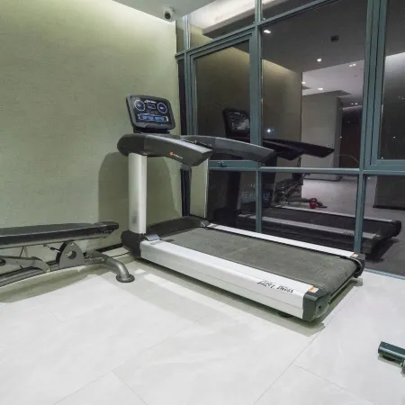 Qingmu Platinum Hotel (Ma'anshan East High-speed Railway Station Cihuhe Road)