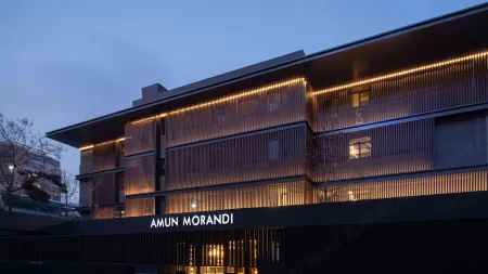 Amun Morandi Hotels Отели рядом с достопримечательностью «Yan Spring»