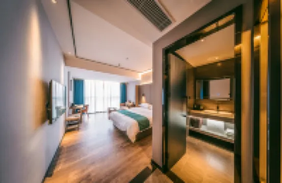 Chunshan Hotel Hotels near KaipingSouth Railway Station