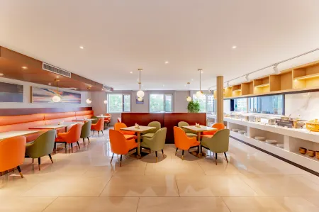 Baotou ruiford Hotel (friendship Street store)