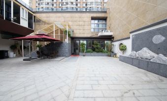 Pisces E-sports Hotel