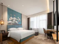 Magnotel (business) Hotel Fenghuang East Street Branch, Luya Mountain scenic spot, Ningwu, Xinzhou Hôtels à : Shenchi