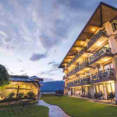 Denzong Regency- Luxury Mountain Retreat Spa & Casino Hotel Exterior