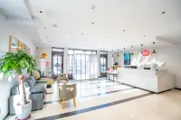 Elan Fushun Central Hospital North Station Store