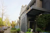 Senz Suites Xiao Xia Ting Hotel Apartment Отели рядом с достопримечательностью «Сяду Сяду»