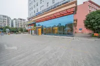 Yeste Meitu Hotel (Laibin Xingbin District Zhenghe Pedestrian Street)