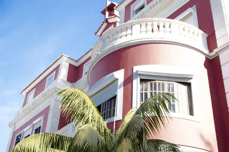 Sant Jordi Hostels Lisbon Отели рядом с достопримечательностью «El Corte Ingles - Lisboa»