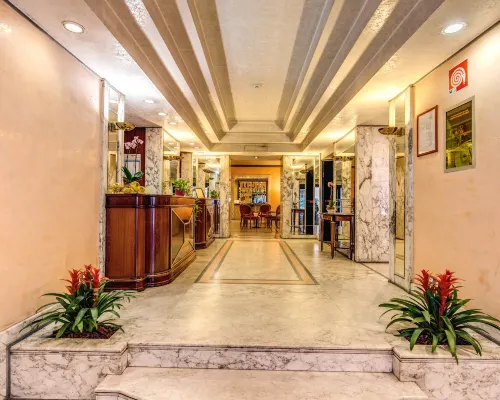 Hotel San Remo Hotels near Vatican Museums