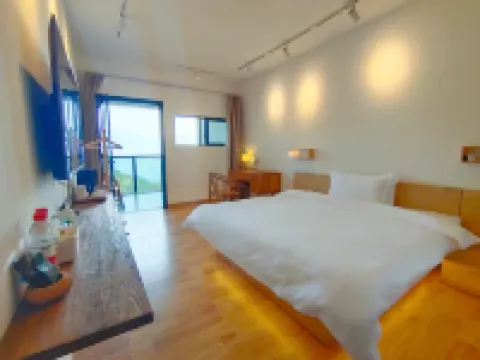 Yuelan·Muyi Shanju Holiday House