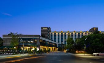 The Senz Hotel & SPA - Housity